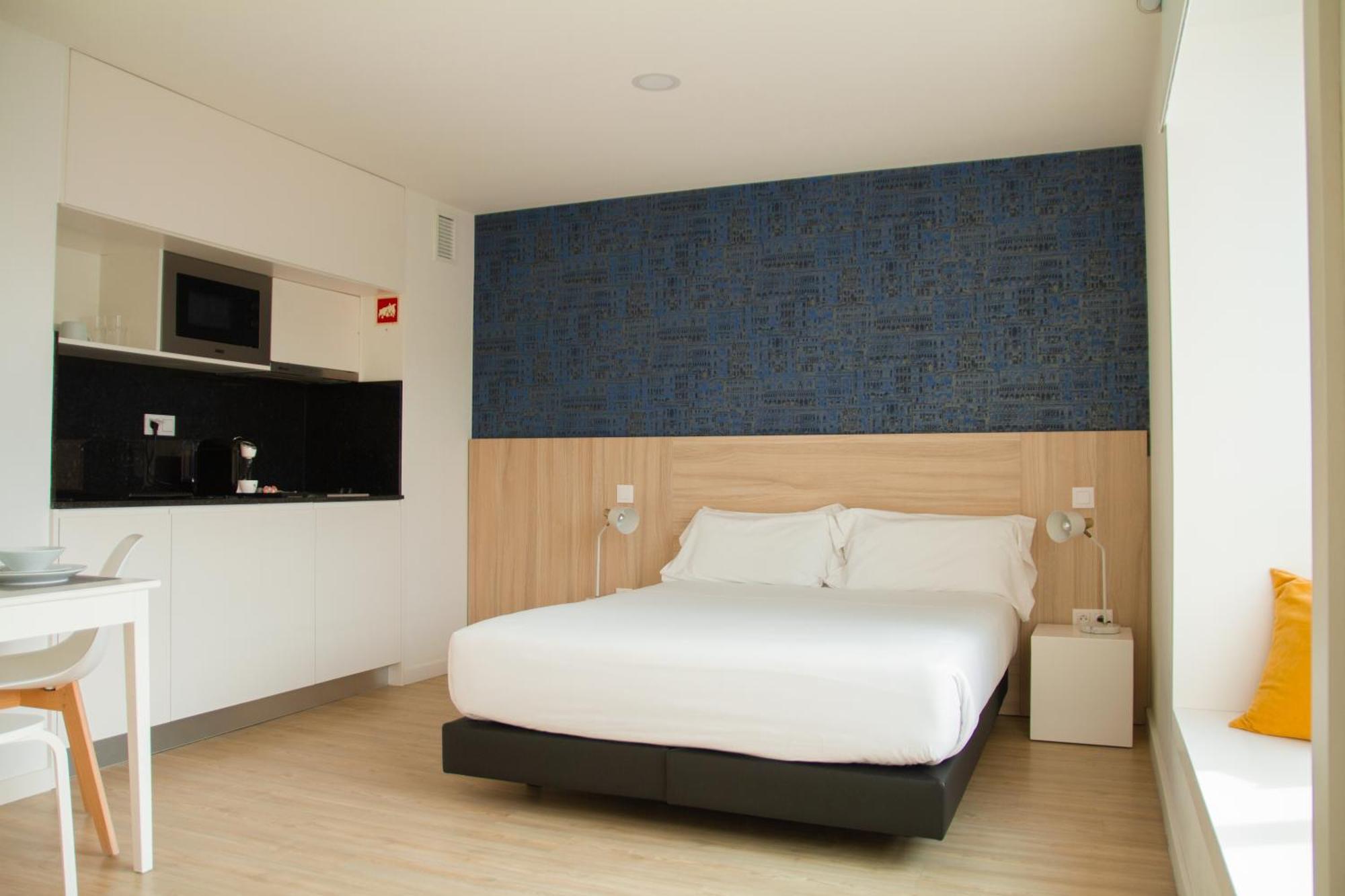Room Select Porto Suites Экстерьер фото